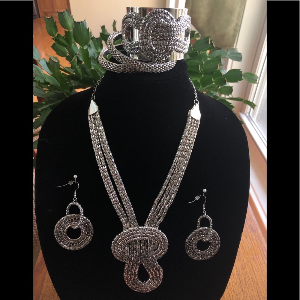 Woven Silver Parure